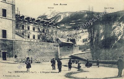 Carte postale ancienne L'Hôpital Militaire — Briançon (Hautes-Alpes)