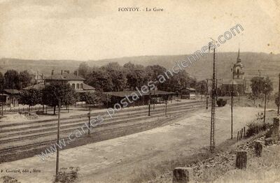 Carte postale ancienne La Gare — Fontoy (Moselle)