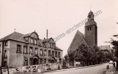 Carte postale ancienne École — Nilvange (Moselle)