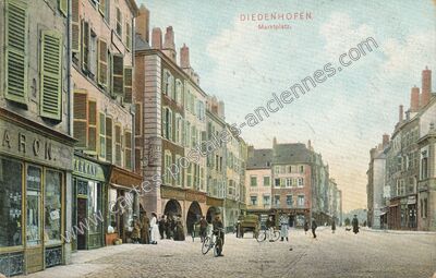 Carte postale ancienne Marktplatz — Thionville (Moselle)