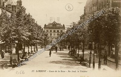 Carte postale ancienne Cours de la Bove - Au fond, le Théâtre — Lorient (Morbihan)