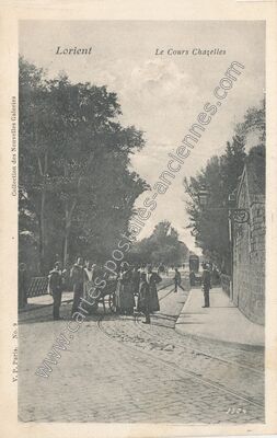 Carte postale ancienne Le Cours Chazelles — Lorient (Morbihan)