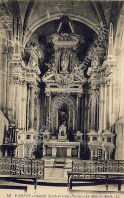 Carte postale ancienne Chapelle Saint-Vincent-Ferrier - Le Maître-Autel — Vannes (Morbihan)