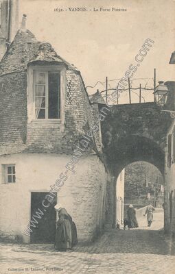Carte postale ancienne La Porte Poterne — Vannes (Morbihan)