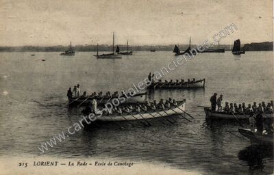 Carte postale ancienne La Rade - Ecole de Canotage — Lorient (Morbihan)