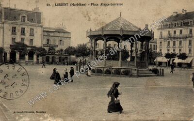 Carte postale ancienne Place Alsace-Lorraine — Lorient (Morbihan)