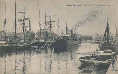 Carte postale ancienne Bassin du Port de Commerce — Lorient (Morbihan)