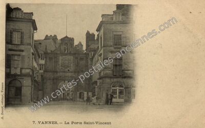 Carte postale ancienne La Porte Saint-Vincent — Vannes (Morbihan)