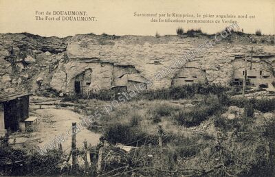 Carte postale ancienne Fort de Douaumont — Douaumont (Meuse)
