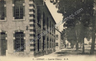 Carte postale ancienne Caserne Chanzy — Stenay (Meuse)