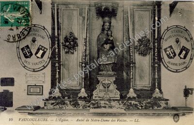 Carte postale ancienne L'Église. — Autel de Notre-Dame des Voûtes — Vaucouleurs (Meuse)