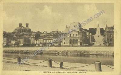 Carte postale ancienne La Meuse et le Quai de Londres — Verdun (Meuse)