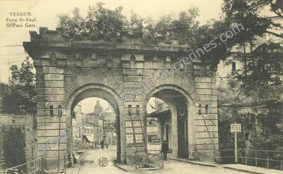 Carte postale ancienne Porte St-Paul — Verdun (Meuse)