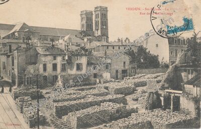 Carte postale ancienne Ses Ruines. - La Ville Hant Rue de la Belle-Verge — Verdun (Meuse)