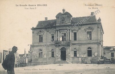 Carte postale ancienne La Mairie — Sampigny (Meuse)