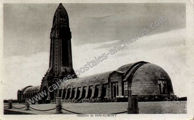 Carte postale ancienne Douaumont — Douaumont (Meuse)