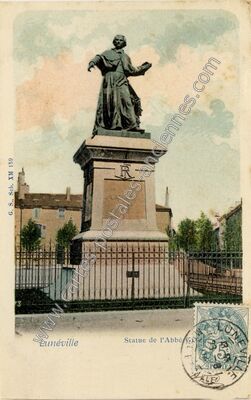 Carte postale ancienne Statue de l'Abbé Grégoire — Lunéville (Meurthe-et-Moselle)