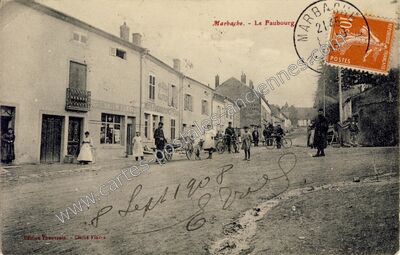 Carte postale ancienne Le Faubourg — Marbache (Meurthe-et-Moselle)