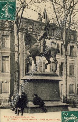 Carte postale ancienne Square Lafayette - Statue de Jeanne d'Arc — Nancy (Meurthe-et-Moselle)