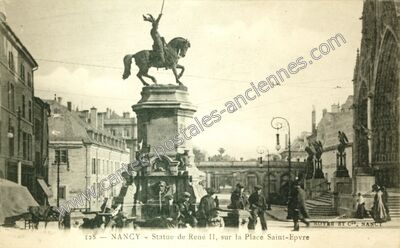 Carte postale ancienne Statue de René II, sur la Place Saint-Epvre — Nancy (Meurthe-et-Moselle)