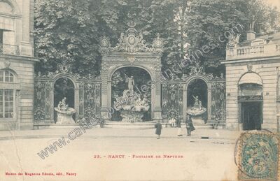 Carte postale ancienne Fontaine de Neptune — Nancy (Meurthe-et-Moselle)