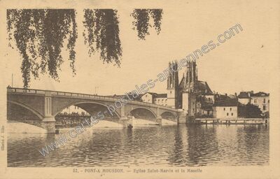 Carte postale ancienne Église Saint-Martin et la Moselle — Pont-à-Mousson (Meurthe-et-Moselle)