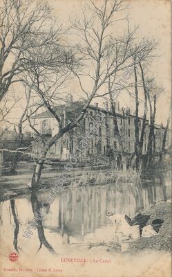 Carte postale ancienne Le Canal — Lunéville (Meurthe-et-Moselle)