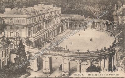 Carte postale ancienne Hémicycle de la Carrière — Nancy (Meurthe-et-Moselle)