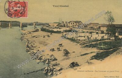 Carte postale ancienne Abattoir militaire - Les Laveuses au grand Pont — Toul (Meurthe-et-Moselle)