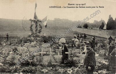 Carte postale ancienne Le Cimetière des Soldats morts pour la Patrie — Lunéville (Meurthe-et-Moselle)