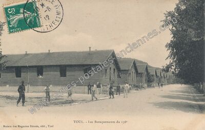 Carte postale ancienne Les Baraquements du 156e — Toul (Meurthe-et-Moselle)