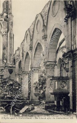 Carte postale ancienne L'Eglise après le bombardement — Berry-au-Bac (Aisne)
