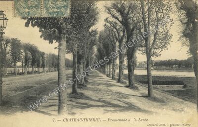 Carte postale ancienne Promenade d 'a Levée — Château-Thierry (Aisne)