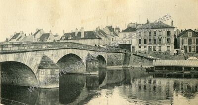Carte postale ancienne L'Avenir de l'Aisne — Château-Thierry (Aisne)