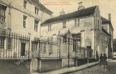 Carte postale ancienne Maison de Jean La Fontaine — Château-Thierry (Aisne)