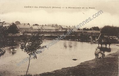 Carte postale ancienne L Abreuvoir et le Pont — Chéry-lès-Pouilly (Aisne)