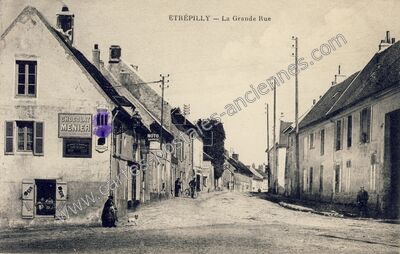 Carte postale ancienne La Grande Rue — Étrépilly (Aisne)