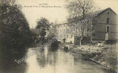 Carte postale ancienne Bords de l'Oise et Manutention Militaire — La Fère (Aisne)