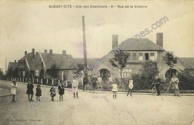 Carte postale ancienne Quessy Cite — Tergnier (Aisne)