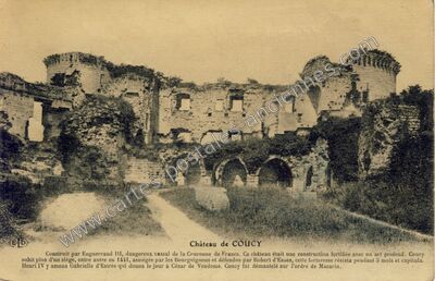Carte postale ancienne Coucy — Coucy-le-Château-Auffrique (Aisne)