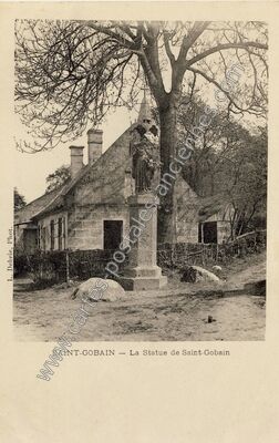 Carte postale ancienne La Statue de Saint-Gobain — Saint-Gobain (Aisne)
