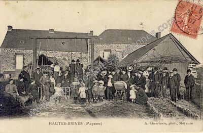 Carte postale ancienne Hautes Brives — Non Localisée (Mayenne)
