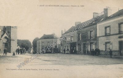 Carte postale ancienne Route de Sillé — Assé-le-Bérenger (Mayenne)
