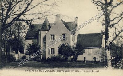 Carte postale ancienne Prieuré de BAZOUGERS, xie siècle, façade Ouest — Bazougers (Mayenne)