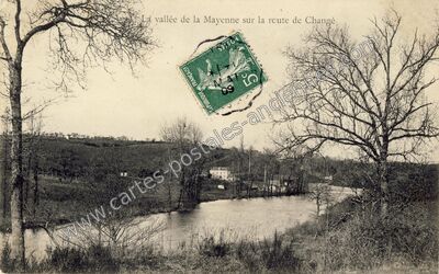 Carte postale ancienne La vallée de la Mayenne sur la route de Changé — Changé (Mayenne)