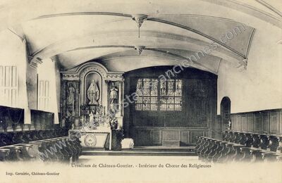 Carte postale ancienne Ursulines - Intérieur du Chœur des Religieuses — Château-Gontier (Mayenne)