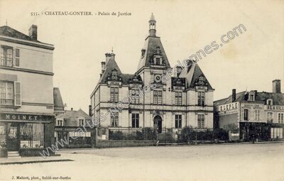 Carte postale ancienne Palais de Justice — Château-Gontier (Mayenne)