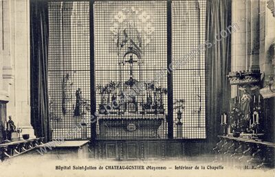 Carte postale ancienne Hôpital Saint-Julien — Intérieur de la Chapelle — Château-Gontier (Mayenne)