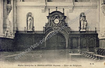 Carte postale ancienne Hôpital Saint-Julien - Chœur des Religieuses — Château-Gontier (Mayenne)