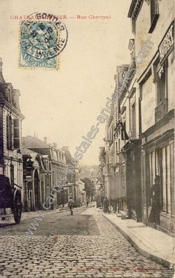 Carte postale ancienne Rue Chevreul — Château-Gontier (Mayenne)